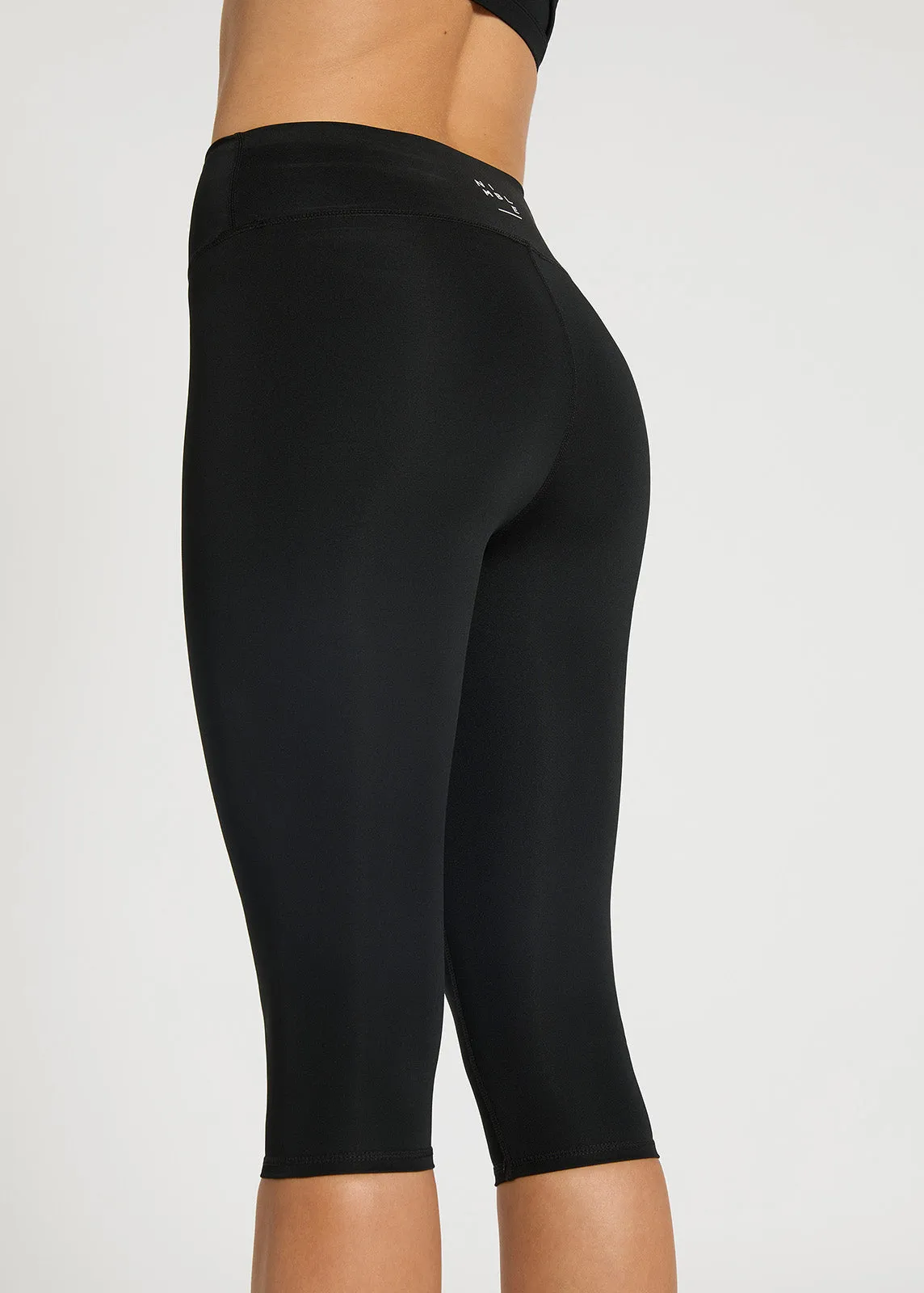 Essential Cropped Legging