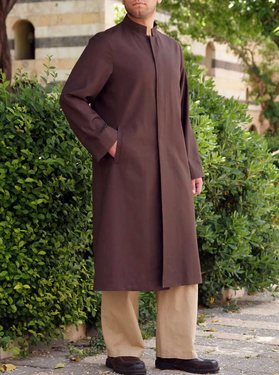 Sure! The optimized title for this e-commerce product in English with modifiers could be: Elegant Ghazi Jubba for Men - Stylish Traditional Attire