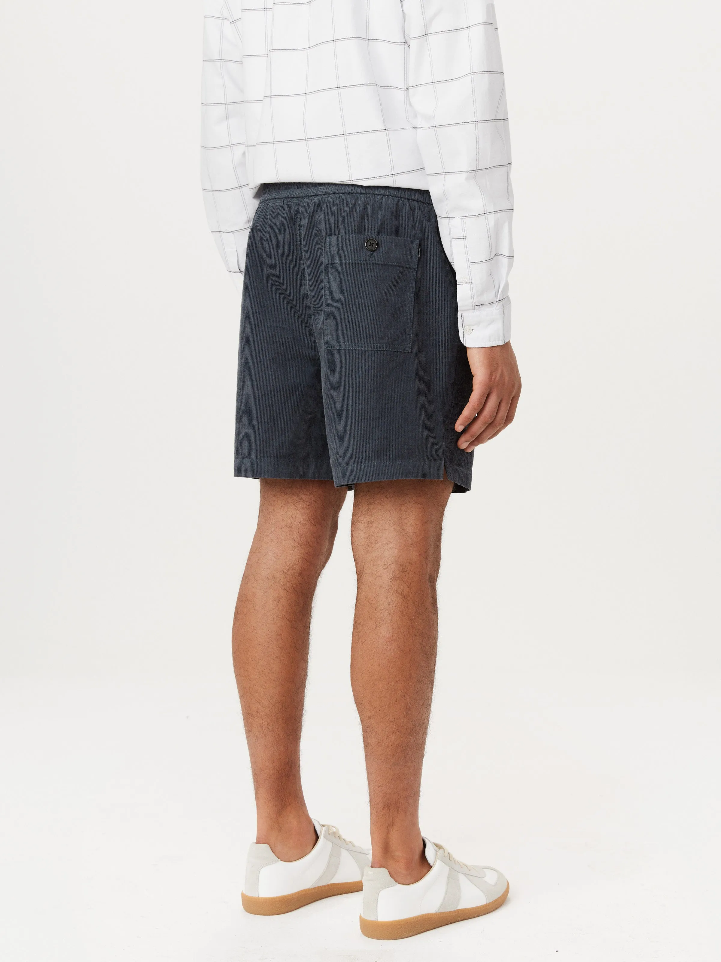 The Owen Light Corduroy Short in Ash Blue