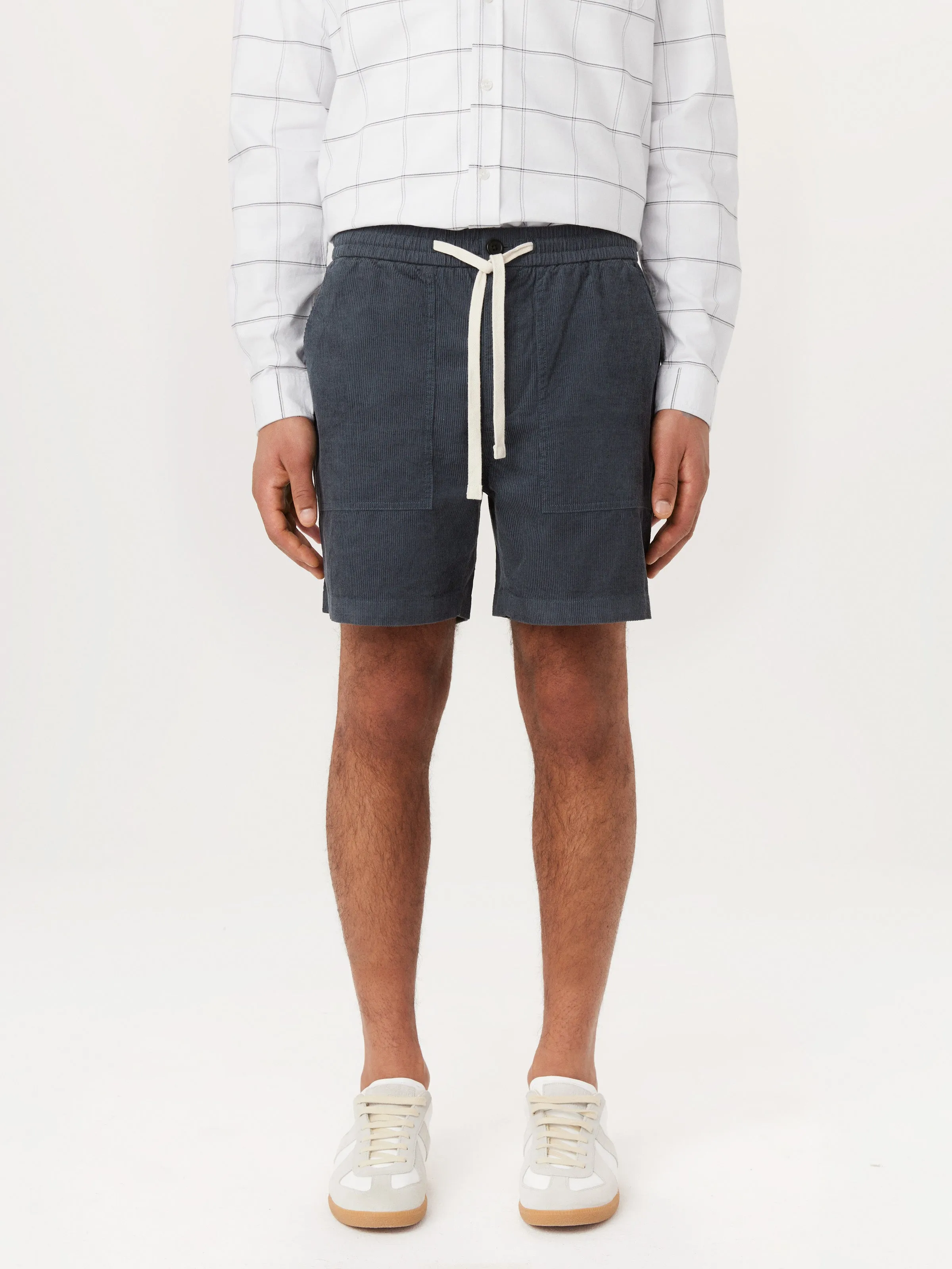 The Owen Light Corduroy Short in Ash Blue